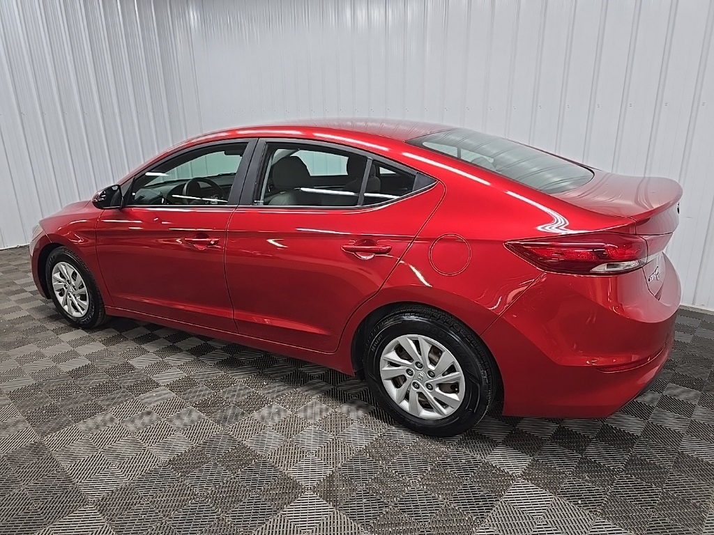 2018 Hyundai Elantra SE photo 4
