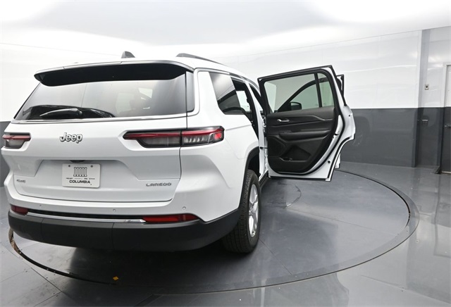 2025 Jeep Grand Cherokee Laredo X photo 29