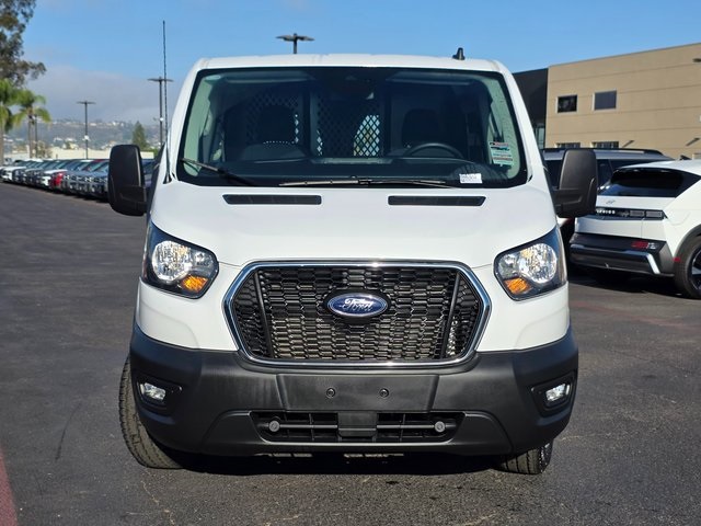 2024 Ford Transit photo 2