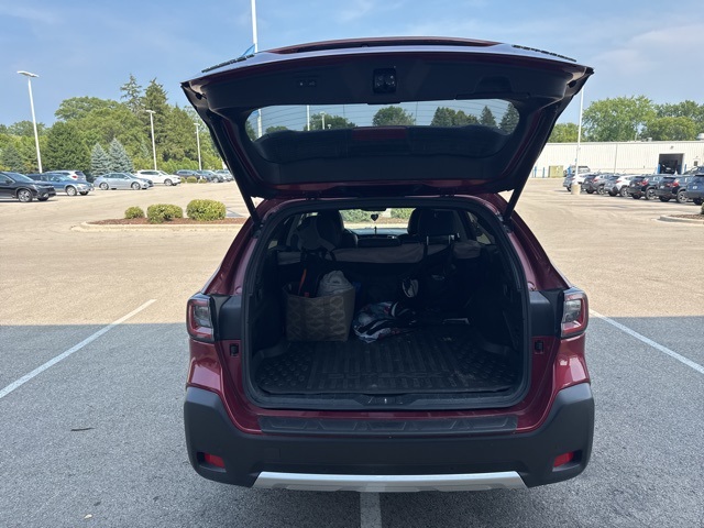2023 Subaru Outback Limited photo 4