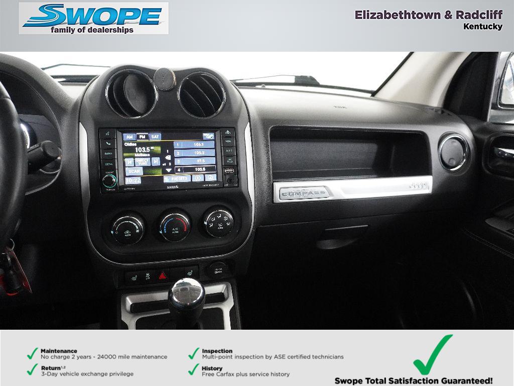 2016 Jeep Compass Latitude photo 20
