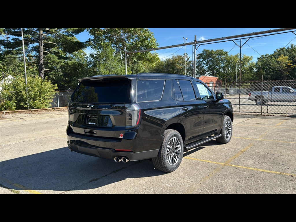 2026 Chevrolet Tahoe Z71 photo 4