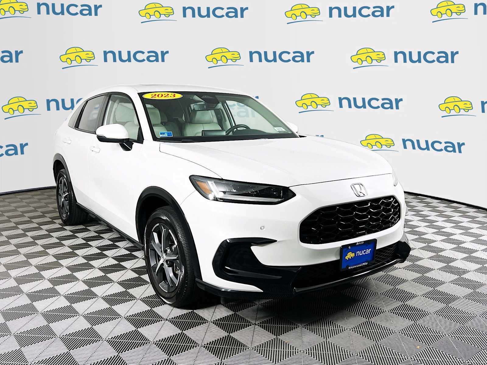 2023 Honda HR-V EX-L's photo