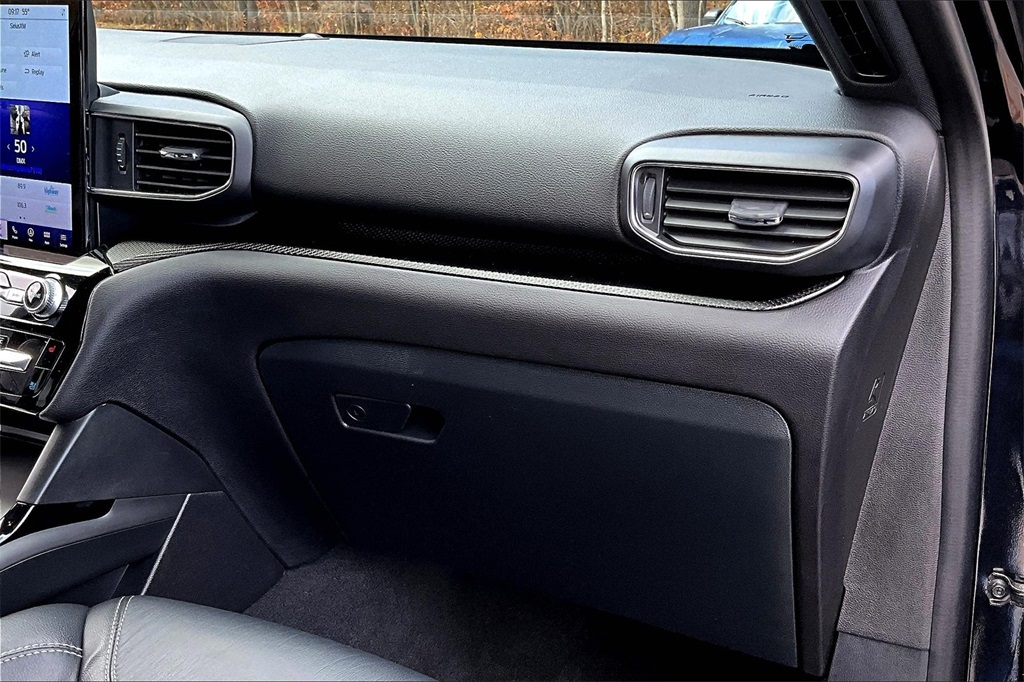 2023 Ford Explorer ST photo 11