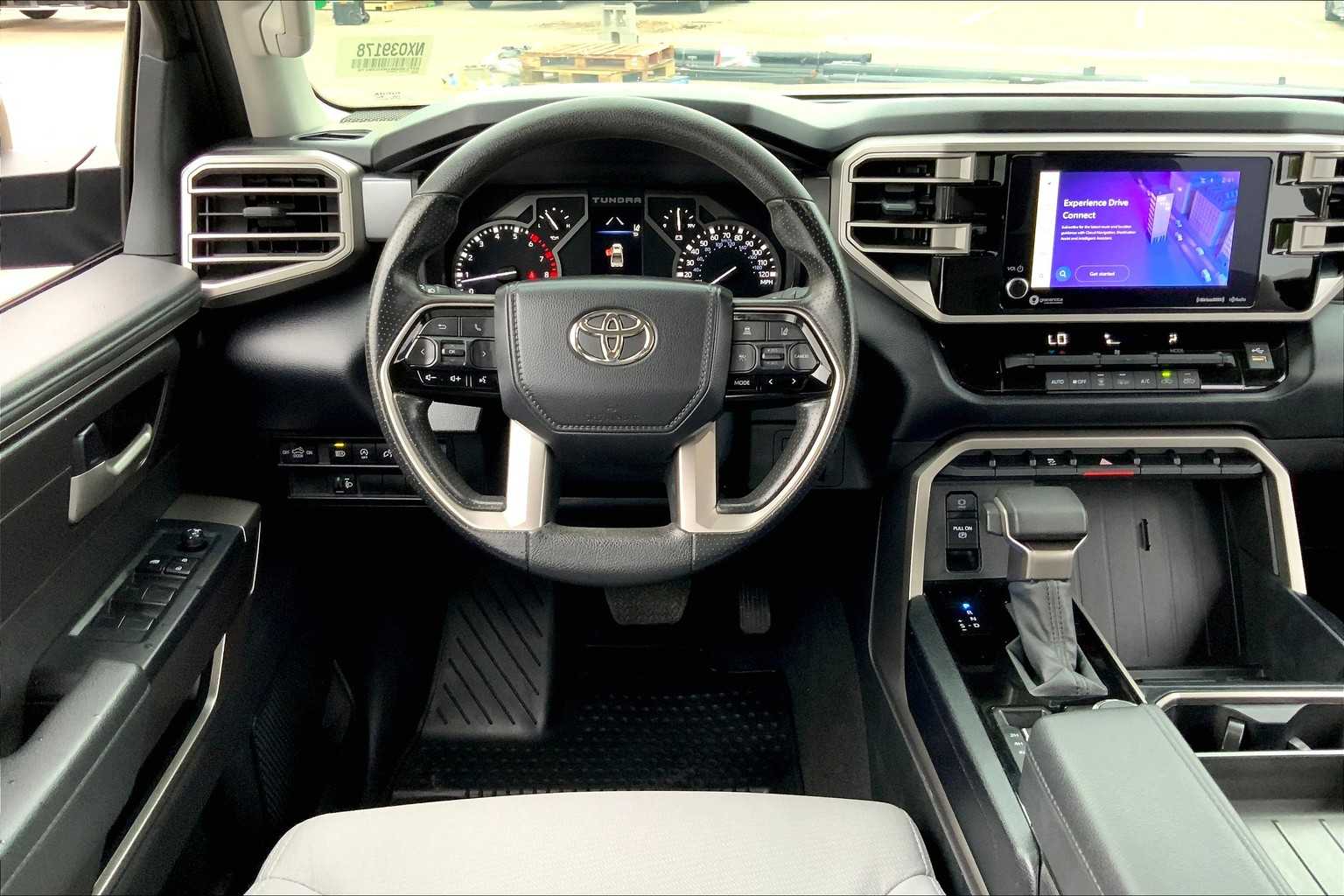 2022 Toyota Tundra SR5 photo 5