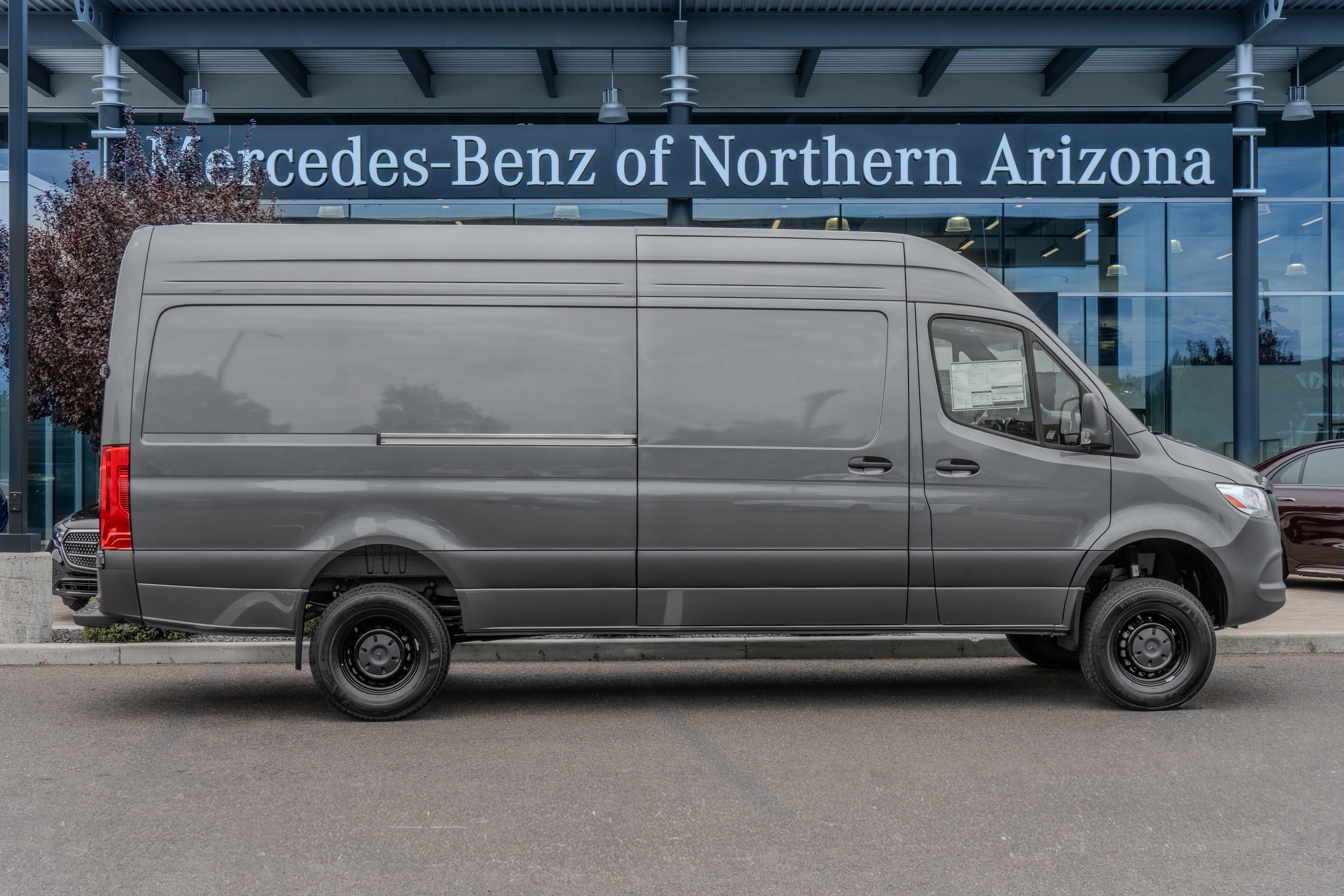 2025 Mercedes-Benz Sprinter Cargo Van Base's photo
