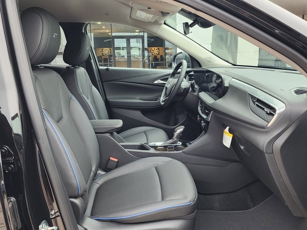 2026 Buick Encore GX Sport Touring photo 36