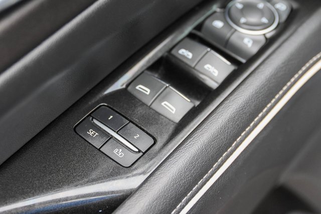 2023 Cadillac Escalade ESV Luxury photo 13