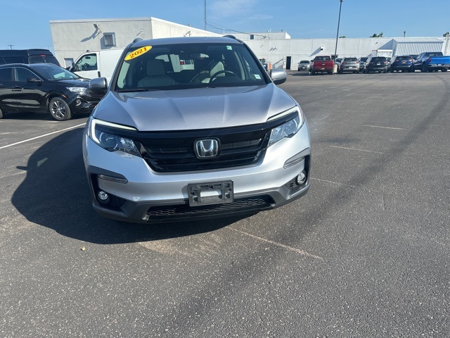 2021 Honda Pilot Special Edition photo 2