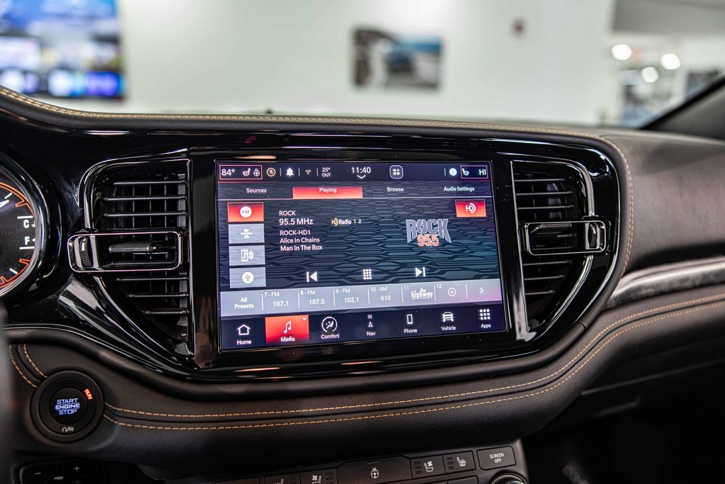 2025 DODGE DURANGO - Image 29