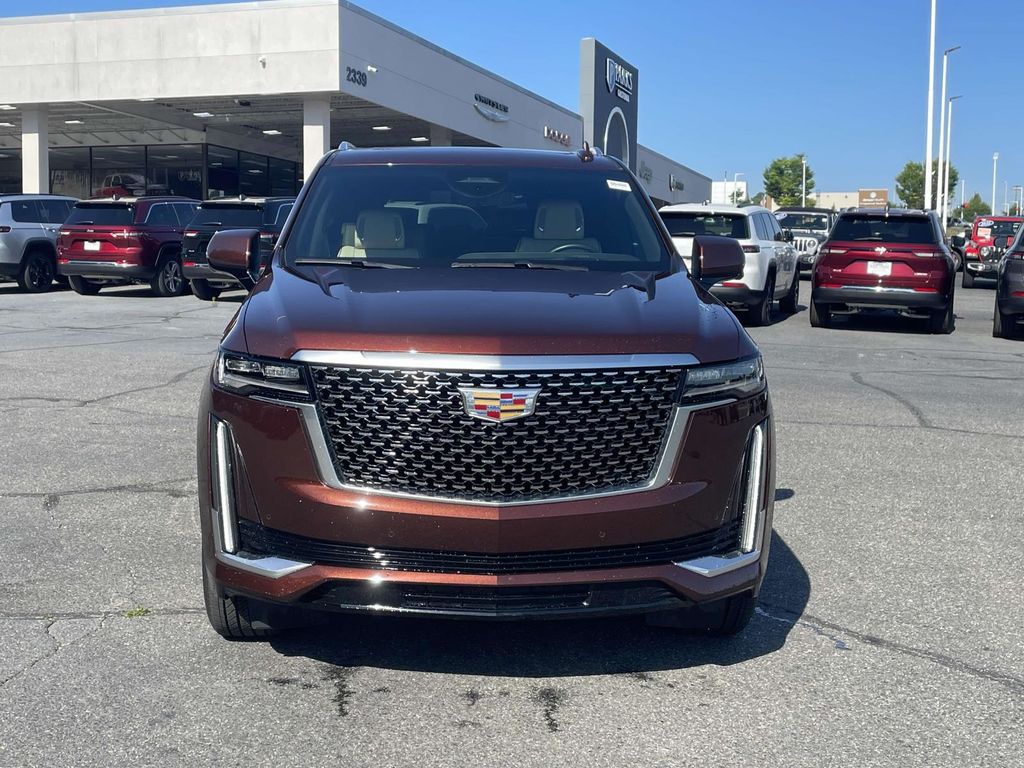 2023 Cadillac Escalade Premium Luxury photo 2