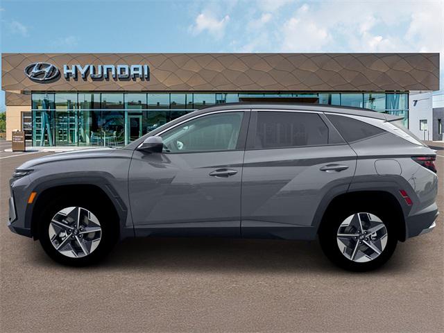 2026 Hyundai Tucson SEL photo 3