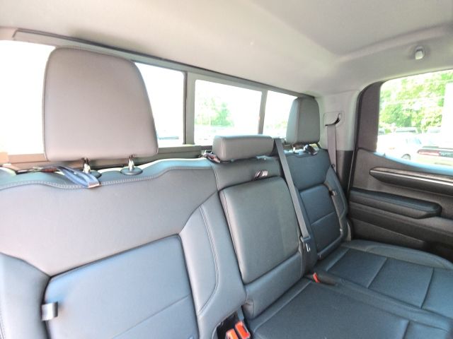 2023 Chevrolet Silverado 1500 LTZ photo 12