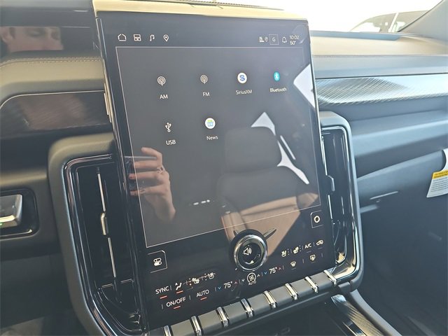 2026 Gmc Yukon XL AT4 photo 3