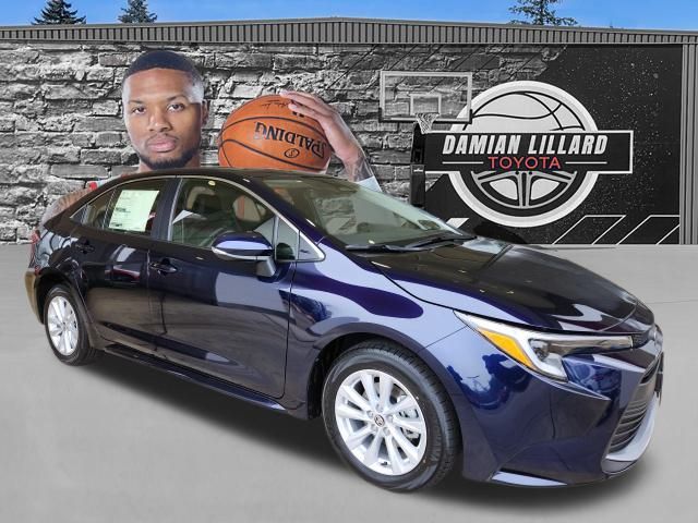 2026 Toyota Corolla XLE's photo