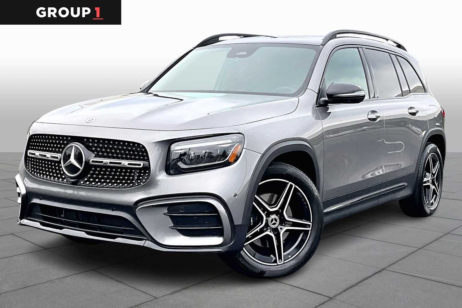 2025 Mercedes-Benz GLB Base's photo