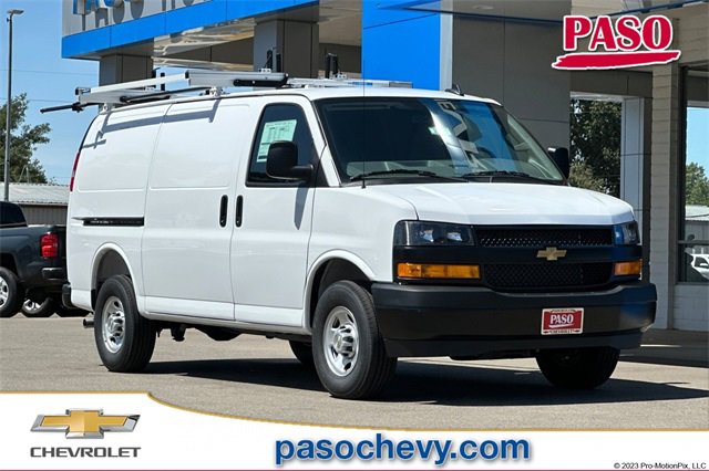 2025 Chevrolet Express Cargo Work Van's photo