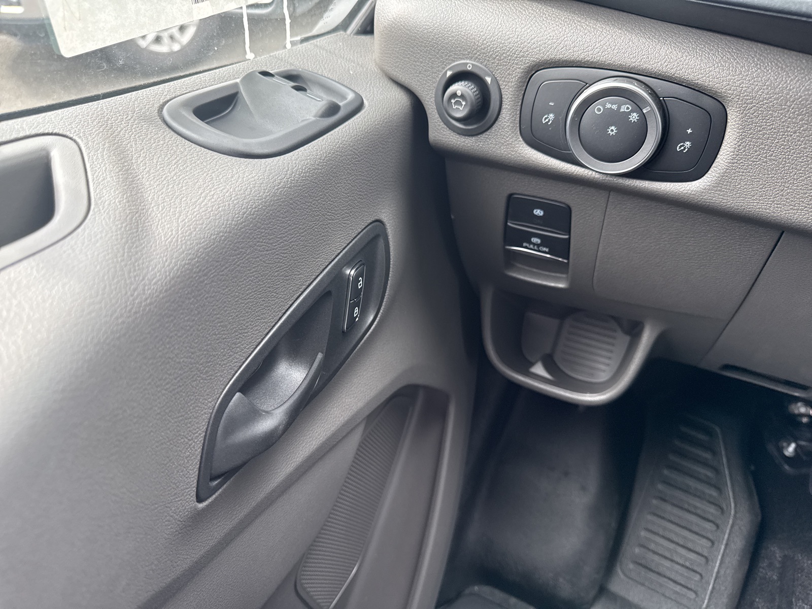 2025 Ford Transit photo 16