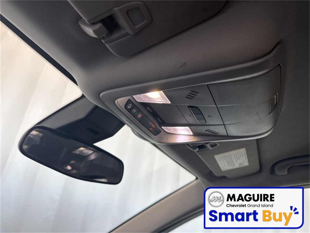 2020 Chevrolet Equinox LT photo 4