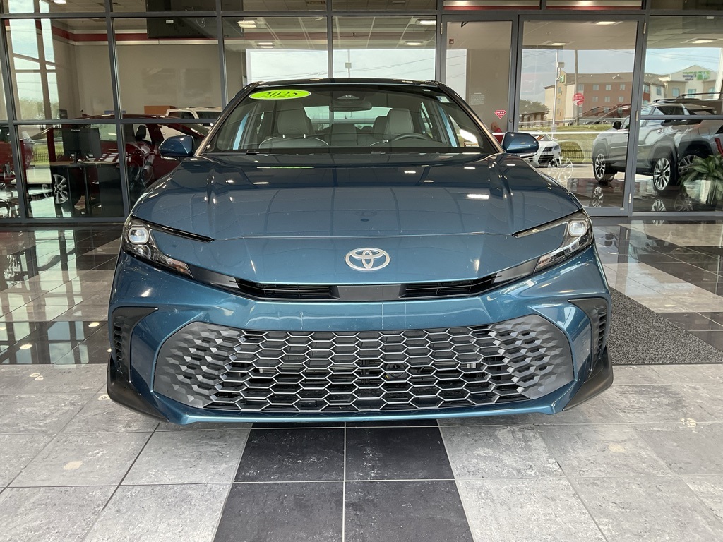 Certified 2025 Toyota Camry SE with VIN 4T1DAACKXSU543610 for sale in Kansas City
