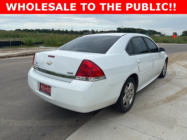 2011 Chevrolet Impala photo 3