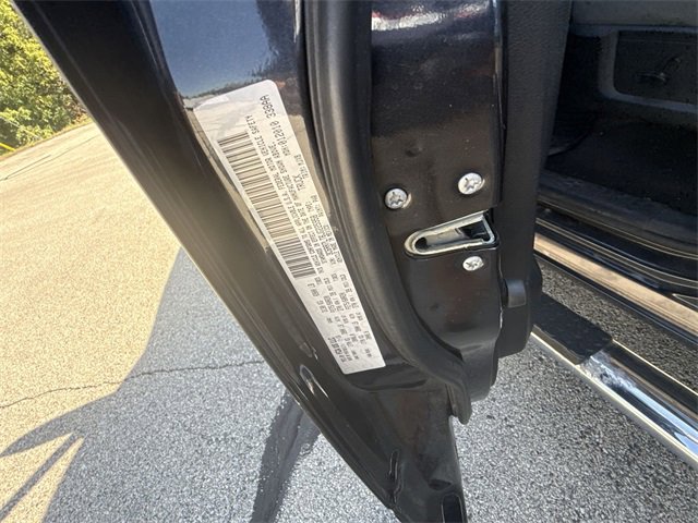 2018 Ram 1500 SLT photo 22