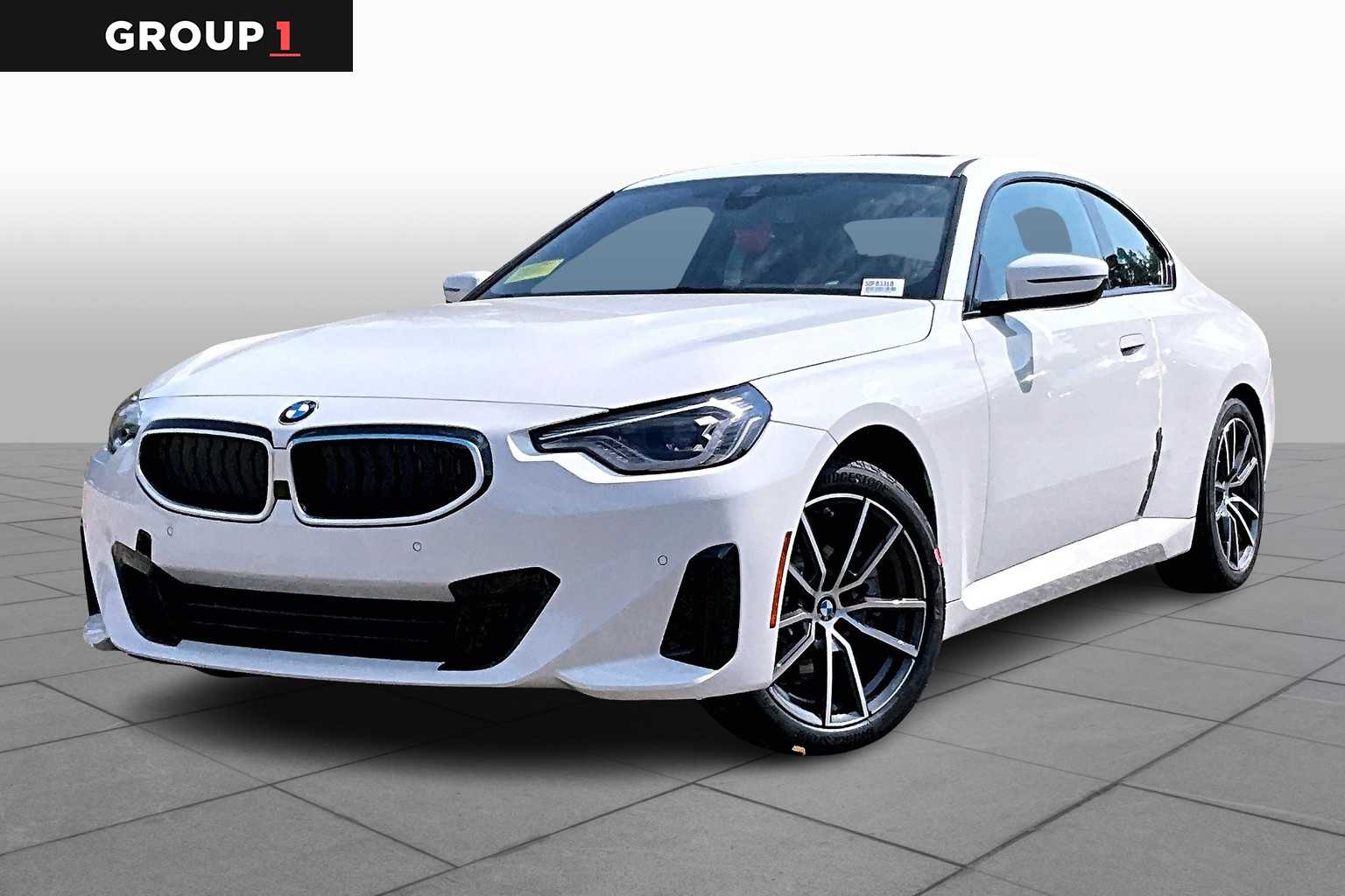 2025 BMW 2 Series 230i's photo
