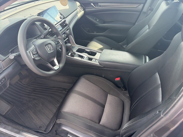 2018 Honda Accord EX photo 3