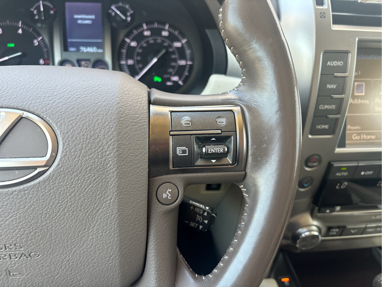 2017 Lexus GX 460 photo 15