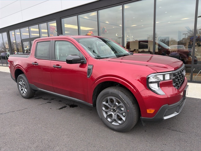 2025 Ford Maverick XLT's photo