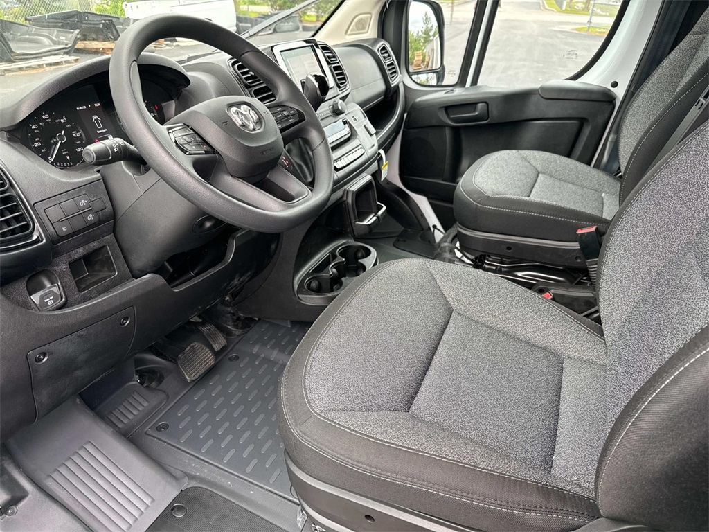 2024 Ram ProMaster 3500 photo 15