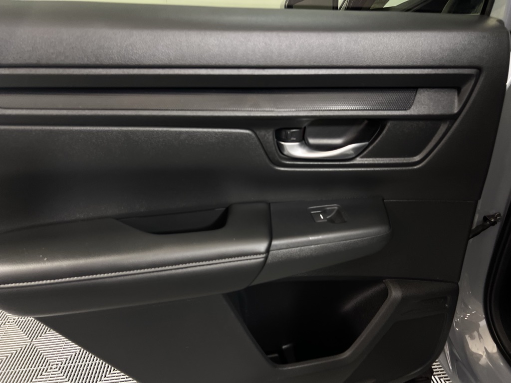 2024 Honda CR-V LX photo 22