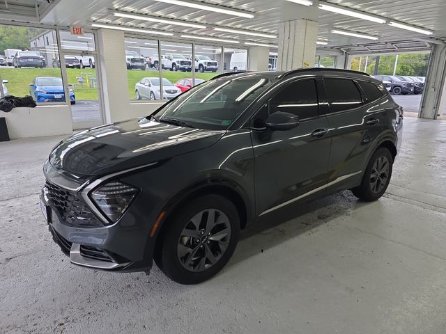 2023 Kia Sportage Hybrid photo 2