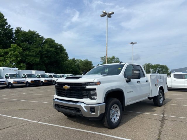 2025 Chevrolet Silverado 3500HD photo 7