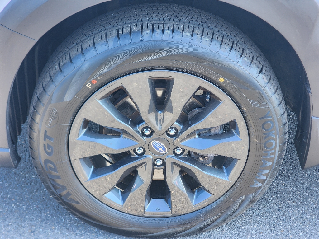 2023 Subaru Outback Onyx Edition photo 3