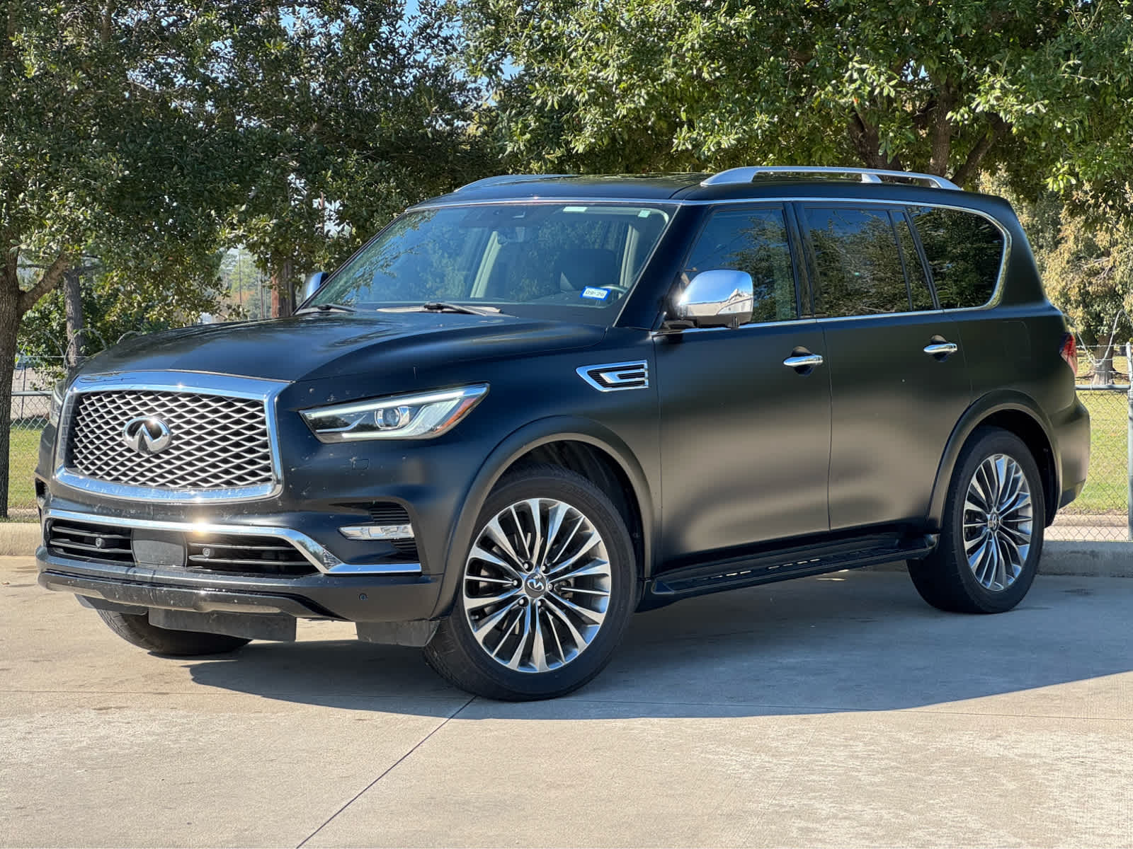 2020 INFINITI QX80 Limited's photo