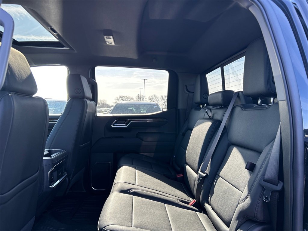 2026 GMC SIERRA - Image 32