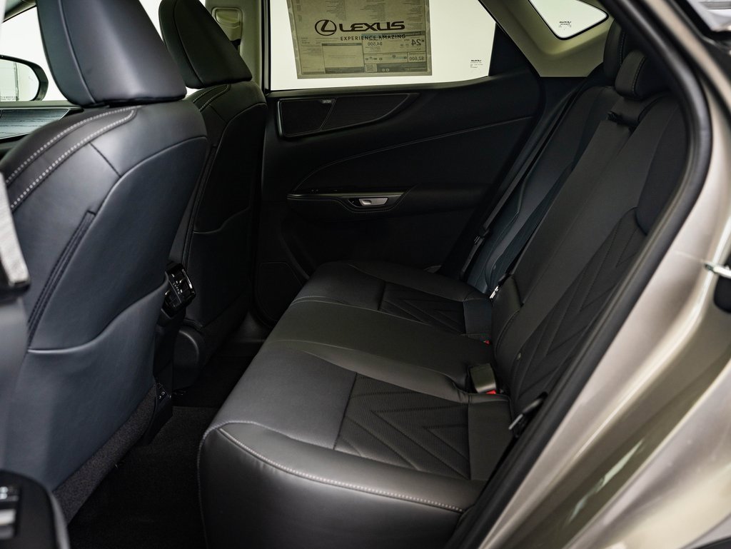 2026 Lexus NX 350 Luxury photo 31