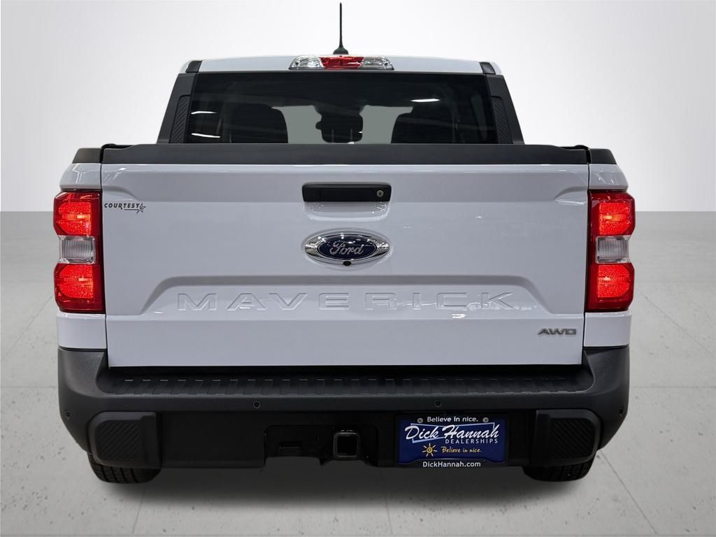2024 Ford Maverick XLT photo 3