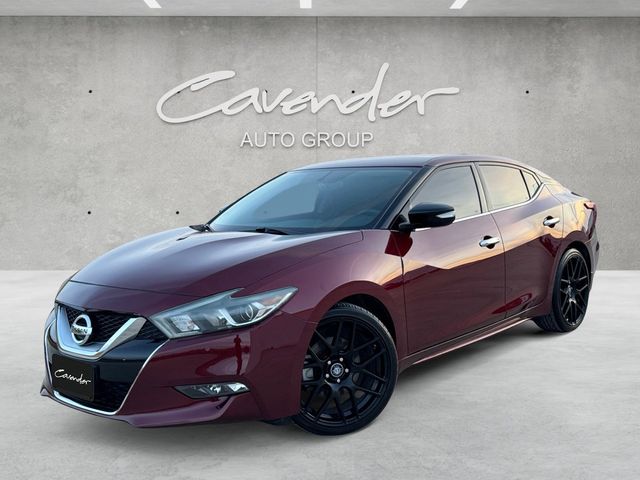2017 Nissan Maxima SR's photo