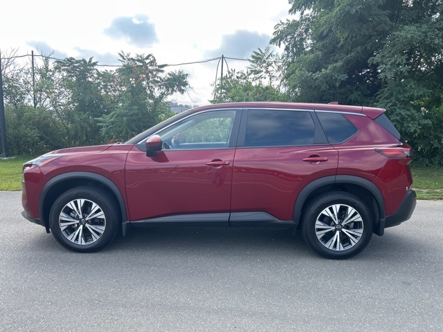 2023 Nissan Rogue SV photo 2