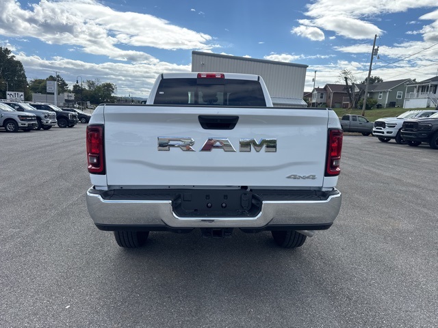 2026 Ram 2500 Tradesman photo 6