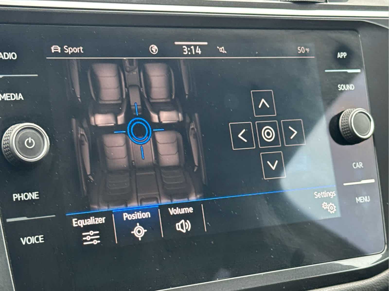 2023 Volkswagen Tiguan SE photo 38