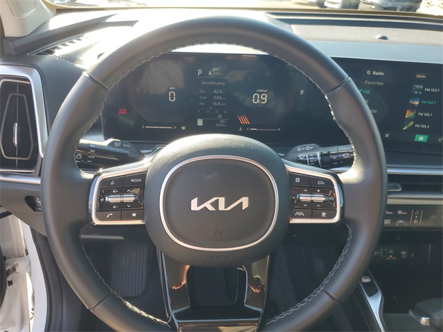 2025 Kia Sorento S photo 15
