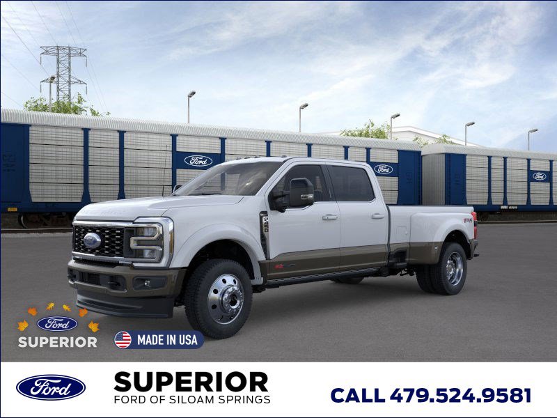 2026 Ford F-450 Super Duty King Ranch's photo