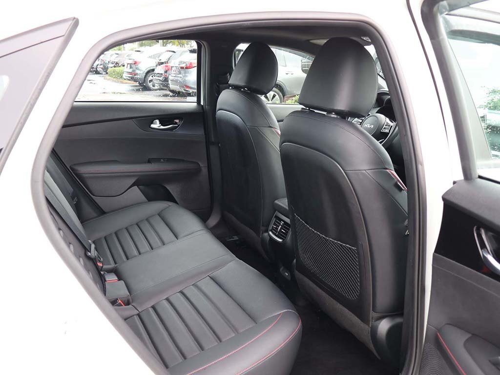 2023 Kia Forte GT photo 39