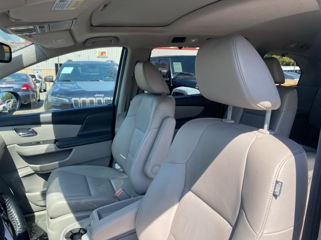 2015 Honda Odyssey EX-L photo 10