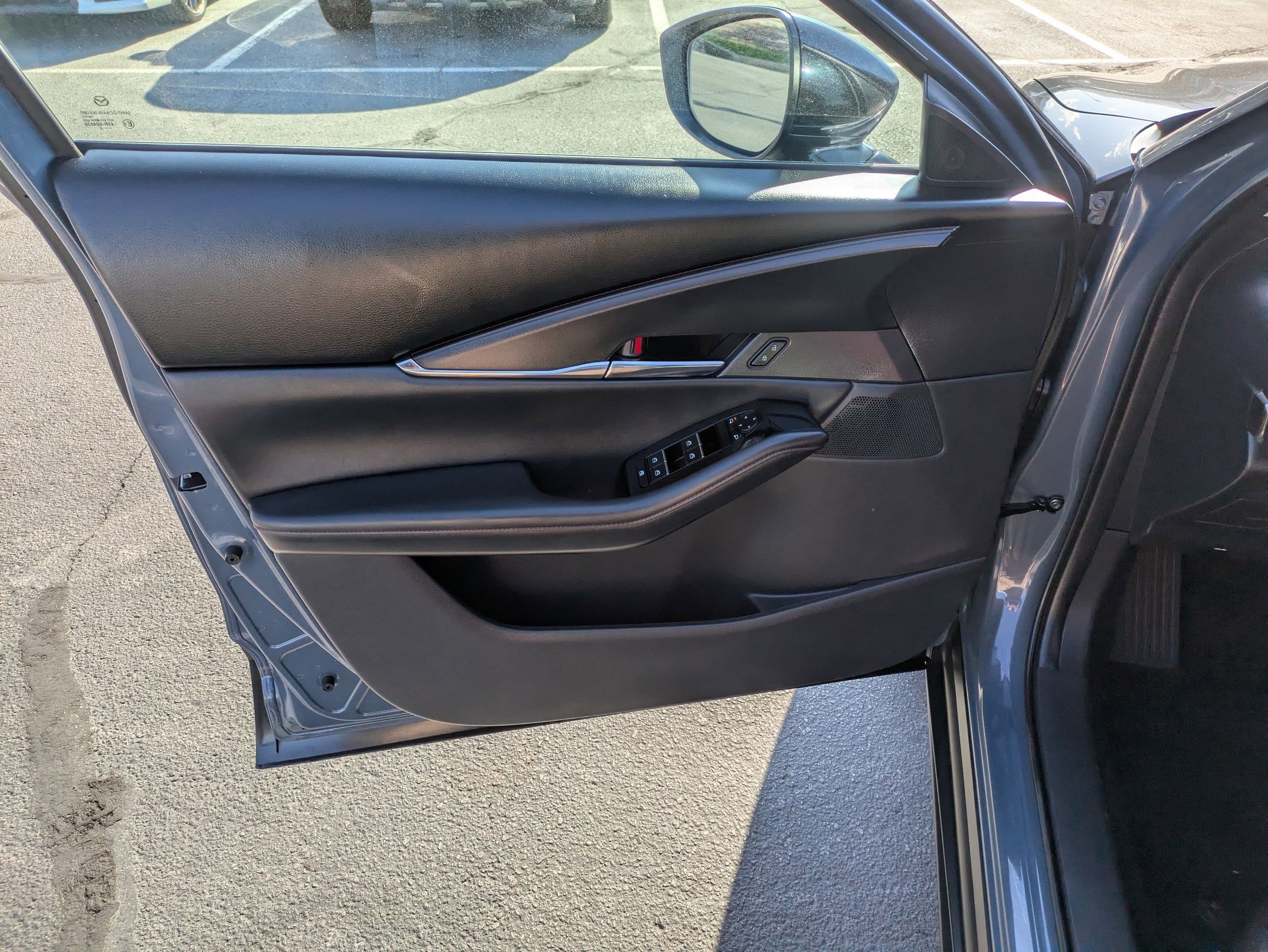 2024 Mazda CX-30 2.5 S Carbon photo 11