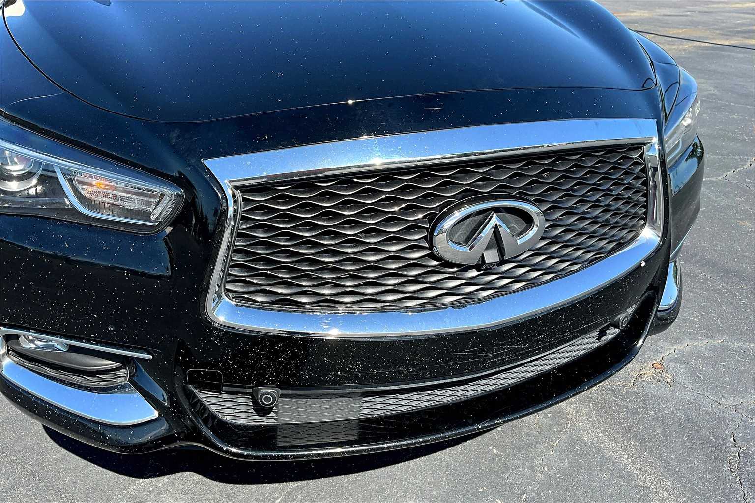 2019 Infiniti QX60 Luxe photo 27