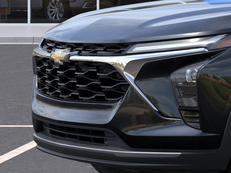 2025 Chevrolet Trax LT photo 11